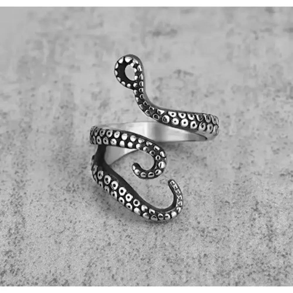Octopus Tentacle Ring Adjustable Silver Gothic Ocean Wrap Finger Jewelry
